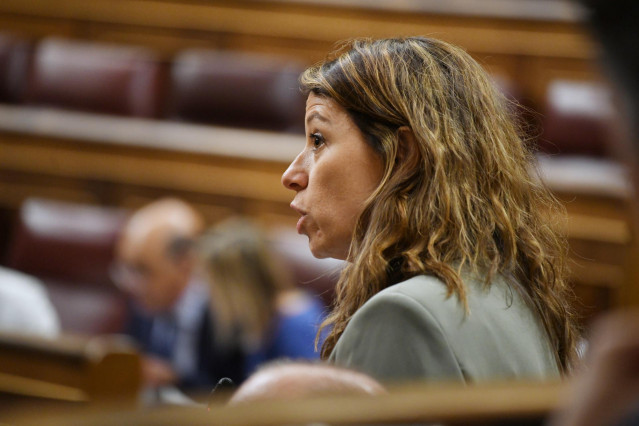 Archivo - La diputada del PP, María del Mar González Bella, durante una sesión plenaria, en el Congreso de los Diputados, a 25 de junio de 2024, en Madrid (España).
