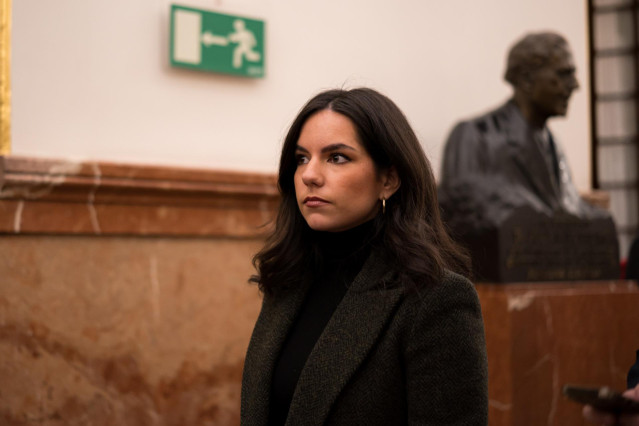 La portavoz de VOX en el Congreso, Pepa Millán, a su salida de una sesión plenaria, en el Congreso de los Diputados, a 26 de noviembre de 2024, en Madrid (España).