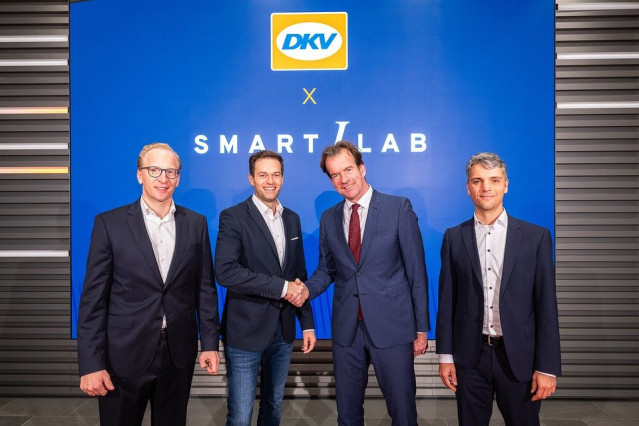 De izquierda a derecha: Rüdiger Schulze, Sven Mehringer,  Dr. Mark Steffen Walcher y Dr. Christoph Ullmer.