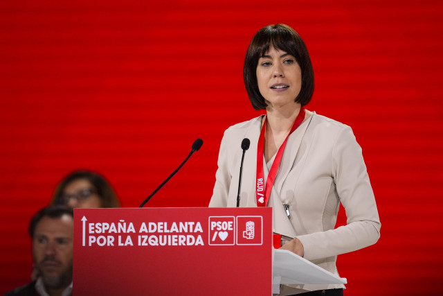 La ministra de Universidades, Diana Morant, durante la inauguración del 41º Congreso Federal del PSOE en el Palacio de Congresos y Exposiciones, a 30 de noviembre de 2024 en Sevilla (Andalucía, España)