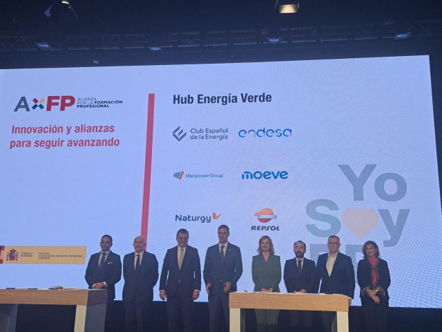 Moeve, Repsol, Endesa, Naturgy, Enerclub y ManpowerGroup crean el Hub de Energía Verde