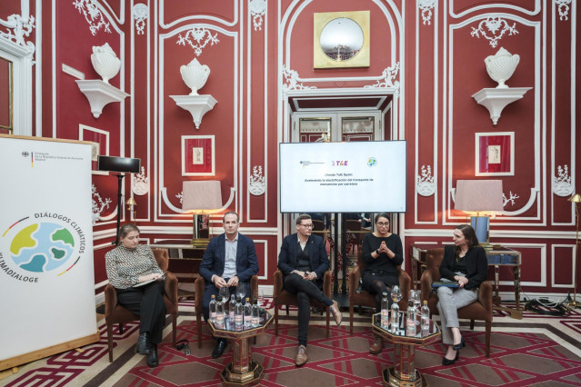 Jornada “Acelerando la electrificación del transporte de mercancías por carretera