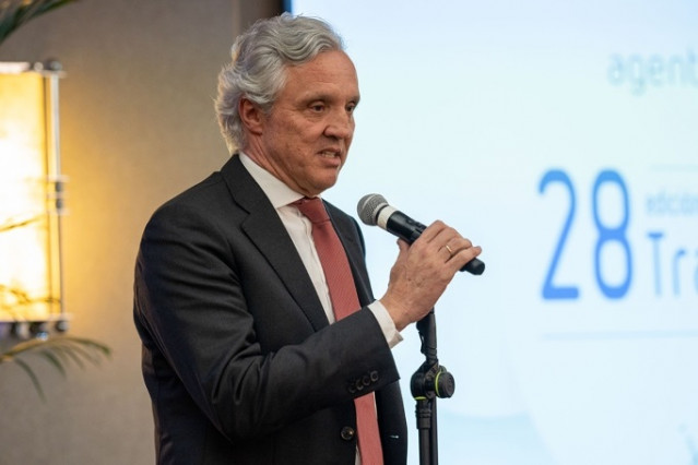 Archivo - El presidente de CEAV, Carlos Garrido,