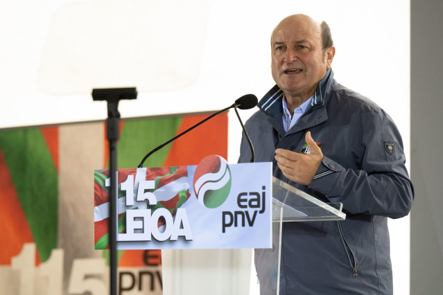 Archivo - El presidente PNV, Andoni Ortuzar, en un acto del partido