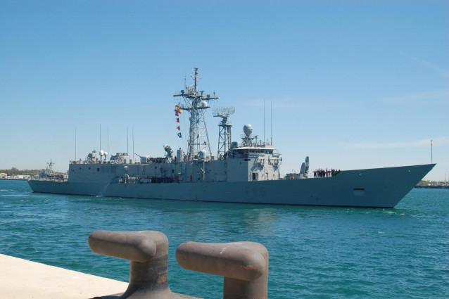 Archivo - La fragata 'Navarra' en la Base de Rota (Cádiz).