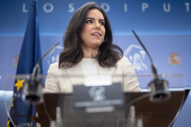 La portavoz de VOX en el Congreso, Pepa Millán, durante una rueda de prensa anterior a la Junta de Portavoces, en el Congreso de los Diputados, a 17 de diciembre de 2024, en Madrid (España).