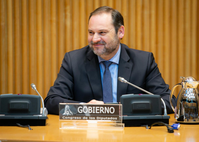 Archivo - El exministro José Luis Ábalos, cuando comparecia en el Congreso como Gobierno