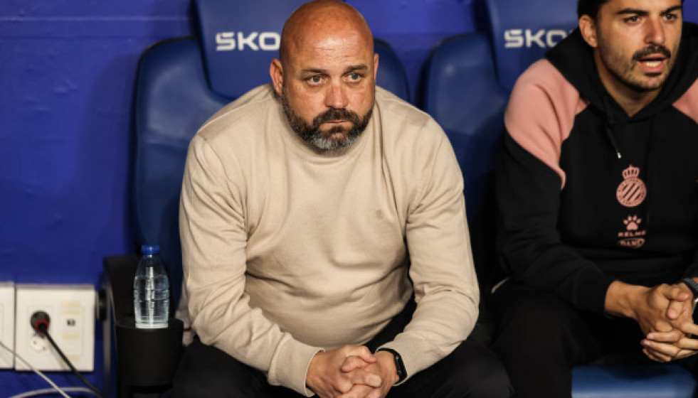 EuropaPress 6377797 manolo gonzalez head coach of rcd espanyol looks on during the spanish