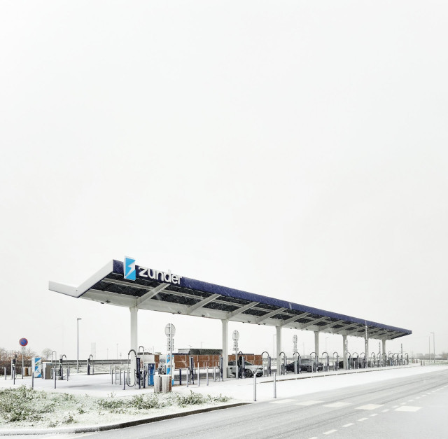 Estación de carga de vehículos eléctricos de Zunder
