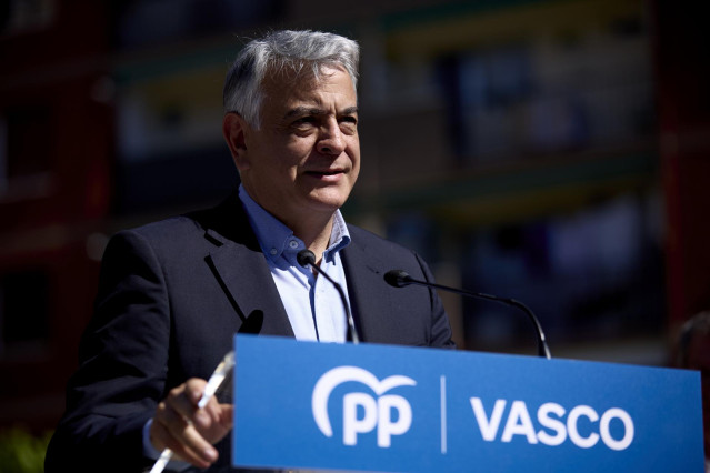 Archivo - El presidente del PP vasco, Javier de Andrés