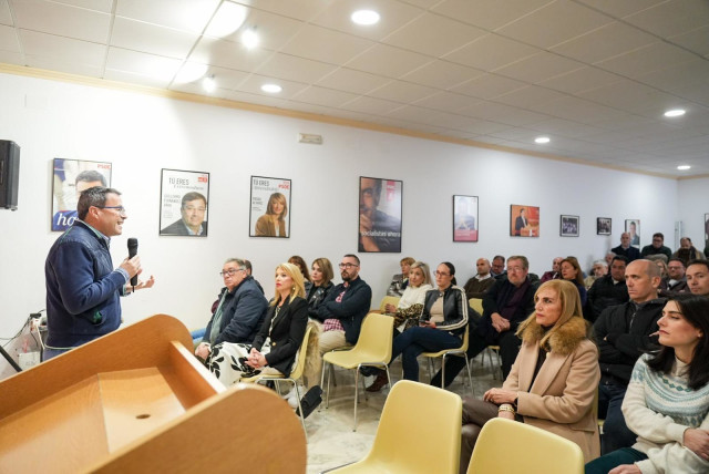 El candidato a la Secretaría General del PSOE extremeño Miguel Ángel Gallardo en un acto de las primarias
