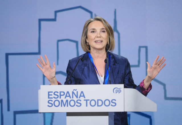 Archivo - La secretaria general del PP, Cuca Gamarra, interviene durante la XXVII Intermunicipal del PP, a 30 de noviembre de 2024, en Valladolid, Castilla y León (España).