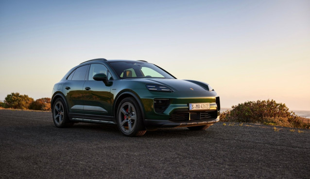 Porsche entrega 310.718 unidades en 2024, un 3% menos, debido a caídas en China del 28%.