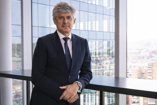 Archivo - El consejero delegado de Cellnex, Marco Patuano.
