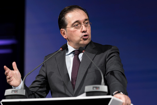 Archivo - El ministro de Asuntos Exteriores, Unión Europea y Cooperación, José Manuel Albares, interviene durante la segunda jornada de la III edición del Foro Metafuturo, en el Ateneo de Madrid, 22 de octubre de 2024, en Madrid (España)