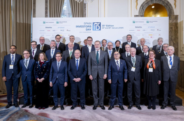 El Rey Felipe VI inaugura la XV Edición del Spain Investors Day (SID), en el Hotel Mandarín Oriental Ritz, a 15 de enero de 2025, en Madrid (España).