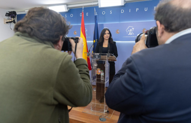 Archivo - La portavoz de Vox, Pepa Millán, durante una rueda de prensa