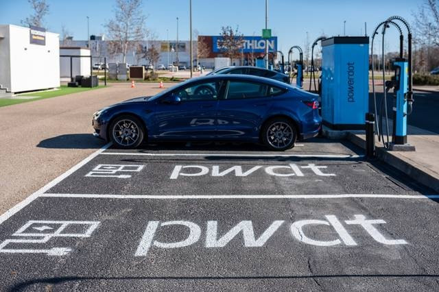 Punto de carga de vehículo eléctrico en Europa.