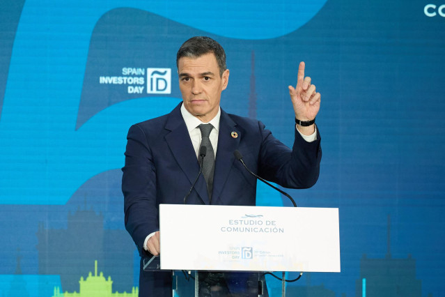 El presidente del Gobierno, Pedro Sánchez, clausura la XV edición del foro financiero internacional 'Spain Investors Day', a 16 de enero de 2025, en Madrid (España). Este foro reúne a los principales actores de la economía española, como miembros del equi