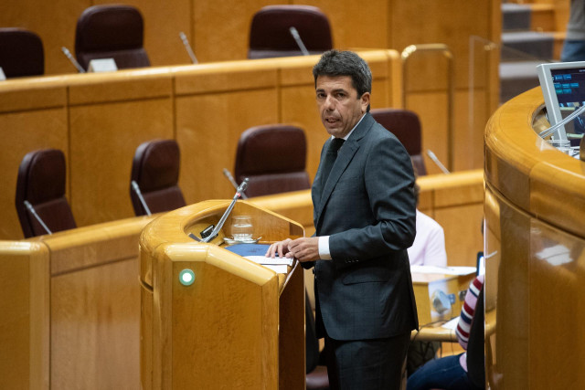 Archivo - El presidente de la Generalitat Valenciana, Carlos Mazón, durante una reunión de la Comisión General de las Comunidades Autónomas, en el Senado, a 8 de abril de 2024, en Madrid (España).