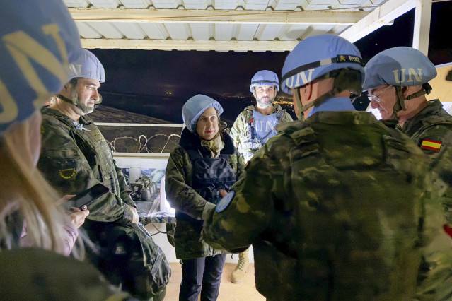 El ministro de Defensa, Margarita Robles, en su visita a la base 'Miguel de Cervantes' en Marjayoun (Líbano), cuartel general de la Brigada Multinacional en el Sector Este de la misión de UNIFIL