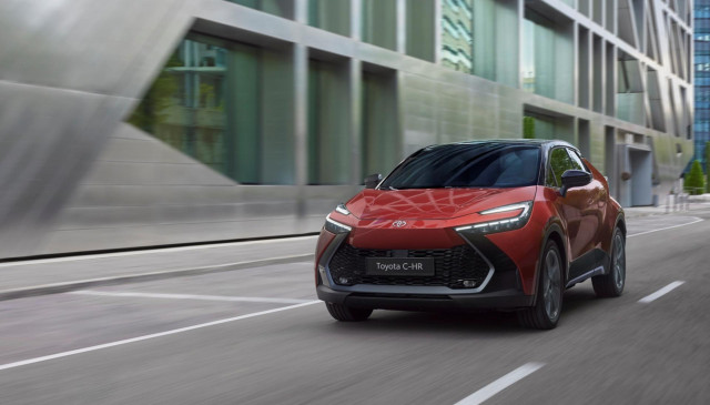 Toyota España lanza el acabado 'spirit' en el Toyota C-HR Hybrid.
