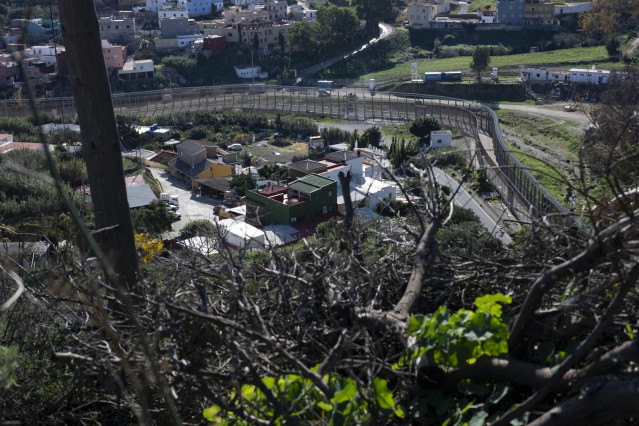 Vista aérea de la valla fronteriza con Marruecos en Ceuta