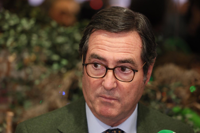 Archivo - El presidente de la CEOE, Antonio Garamendi.
