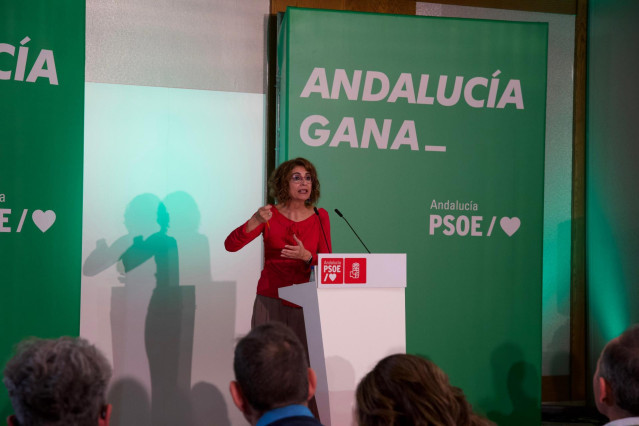 La vicepresidenta primera del Gobierno, ministra de Hacienda y secretaria general del PSOE-A, María Jesús Montero, este viernes en Córdoba