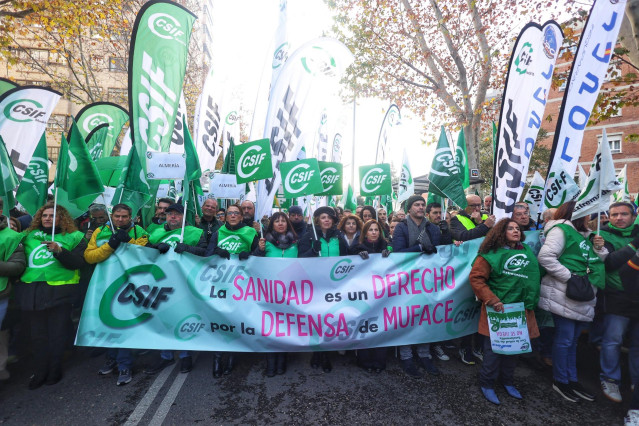 Archivo - Protesta de CSIF frente a la Dirección General de Muface de Madrid el pasado 14 de diciembre
