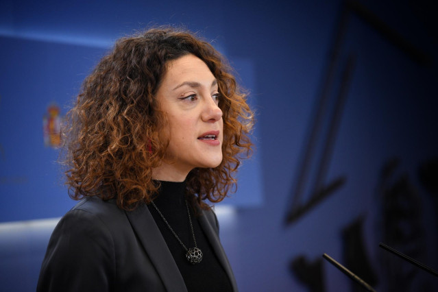 La diputada de Sumar Aina Vidal durante rueda de prensa en el Congreso de los Diputados, a 21 de enero de 2025, en Madrid (España).