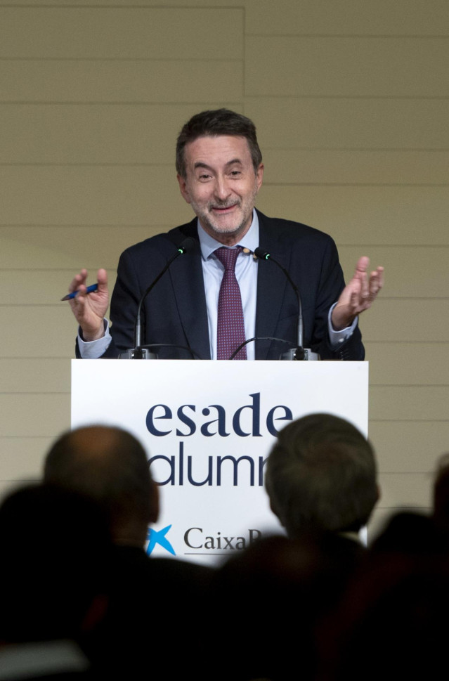 Archivo - El consejero delegado de Repsol, Josu Jon Imaz, interviene durante la ponencia 'Energía, Industria y Competitividad. Una Visión Europea', en la Galería de las Colecciones Reales, a 22 de noviembre de 2023, en Madrid (España). Esta ponencia se de