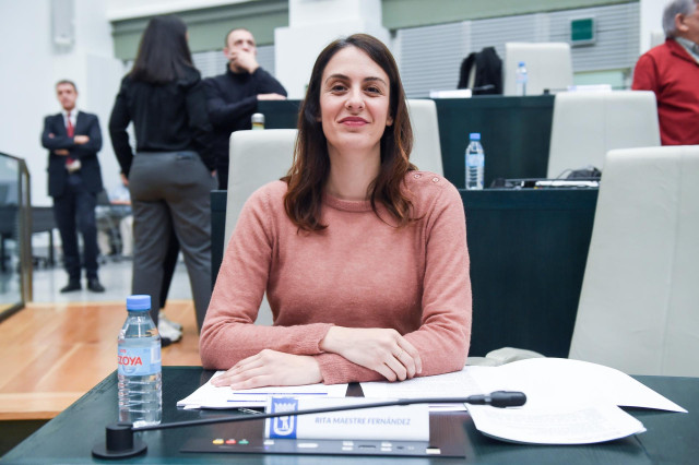 La jefa de la oposición del Ayuntamiento de Madrid y portavoz del grupo municipal de Más Madrid, Rita Maestre, durante una sesión ordinaria del pleno municipal, en el Palacio de Cibeles, a 28 de enero de 2025, en Madrid (España).