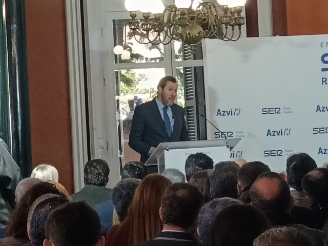 El ministro de Transportes y Movilidad Sostenible, Óscar Puente, en Huelva.