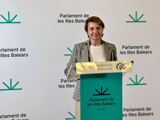 Archivo - La portavoz adjunta del PP, Marga Durán, en rueda de prensa. Archivo.