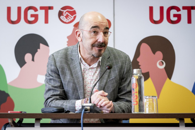Archivo - El vicesecretario general de Política Sindical de UGT, Fernando Luján