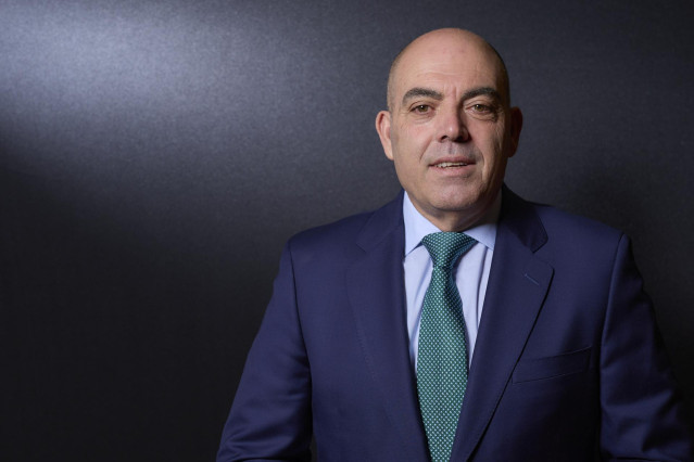 El presidente de ATA, Lorenzo Amor, posa para Europa Press.