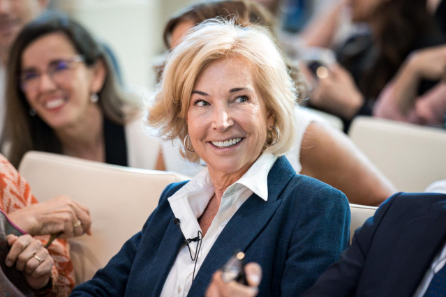 Archivo - La presidenta de Bankinter, Dolores Dancausa, durante el acto 'Women to Watch', en el auditorio Rafael del Pino, a 12 de julio de 2024, en Madrid (España).