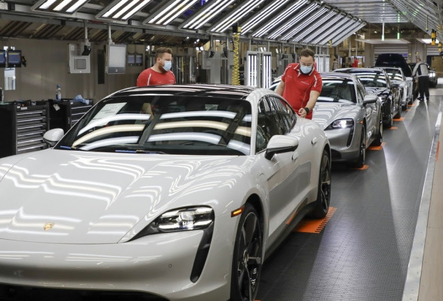 Archivo - Fábrica de vehículos de Porsche.
