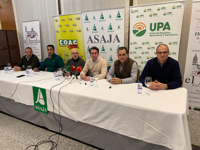 Los apicultores se movilizarán si sigue adelante el Programa de Vigilancia Obligatorio del Ministerio.