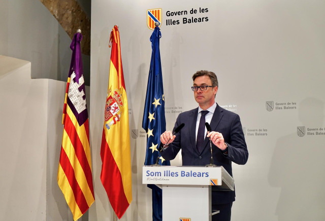 Archivo - El portavoz del Govern, Antoni Costa, en la rueda de prensa posterior al Consell de Govern.