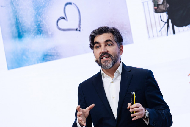 Archivo - El CEO de Santander España , Ignacio Juliá