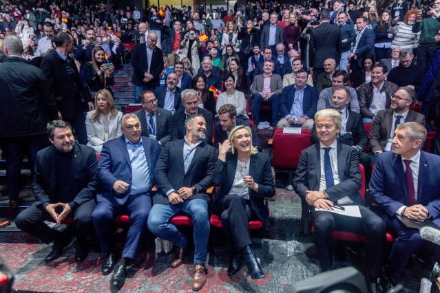 Matteo Salvini, Viktor Orbán, Santiago Abascal, Marine Le Pen, Geert Wilders y Andrej Babiš
