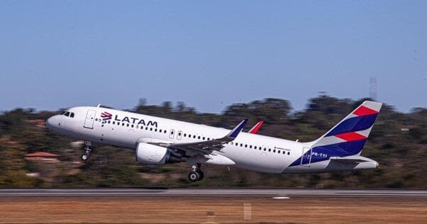 Latam Airlines transportó 82 millones de pasajeros en 2024, un 11% más que en 2023, y marca su máximo