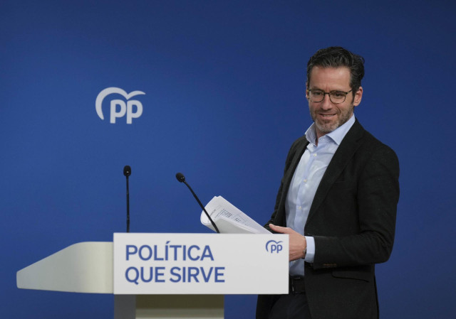 El portavoz nacional del PP, Borja Sémper, ofrece una rueda de prensa tras la reunión del comité de dirección del partido.