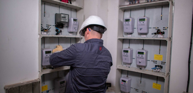 Endesa detectó 71.000 casos de fraude eléctrico en 2024, casi 200 al día