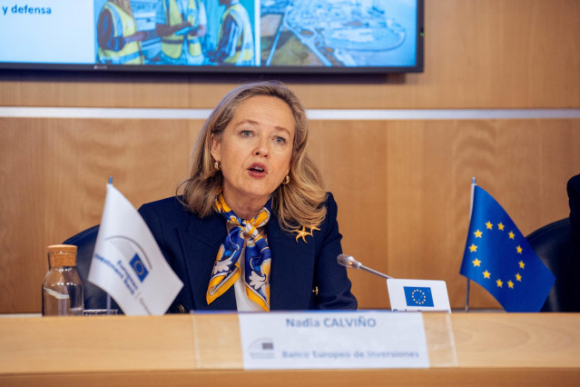 La presidenta del Banco Europeo de Inversiones (BEI), Nadia Calviño, presenta en una rueda de prensa los resultados anuales del Grupo BEI en España (2024), en la Comisión Europea de Madrid, a 19 de febrero de 2025, en Madrid (España). Calviño ha alertado