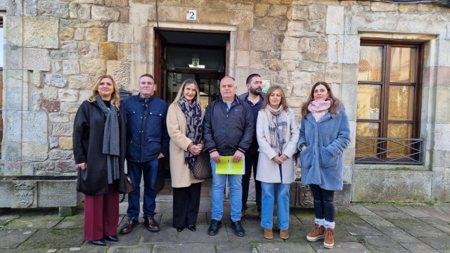 Representantes de PRC y PSOE