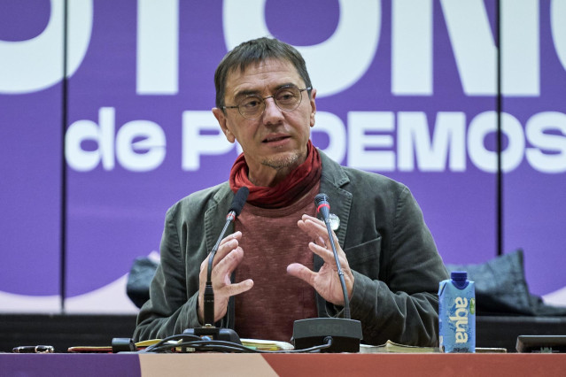 Archivo - El cofundador de Podemos Juan Carlos Monedero interviene durante la celebración de la 'Uni de otoño' en la Facultad de Ciencias Políticas de la Universidad Complutense de Madrid, a 5 de noviembre de 2022, en Madrid (España).