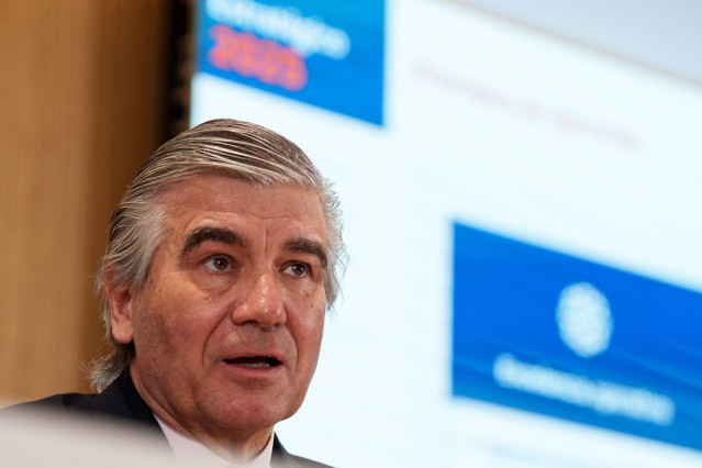 El presidente de Naturgy, Francisco Reynés, ofrece una rueda de prensa para presentar los resultados del 2024, en la sede de Naturgy, a 20 de febrero de 2025, en Madrid (España). Naturgy obtuvo un beneficio neto de 1.901 millones de euros en 2024, lo que